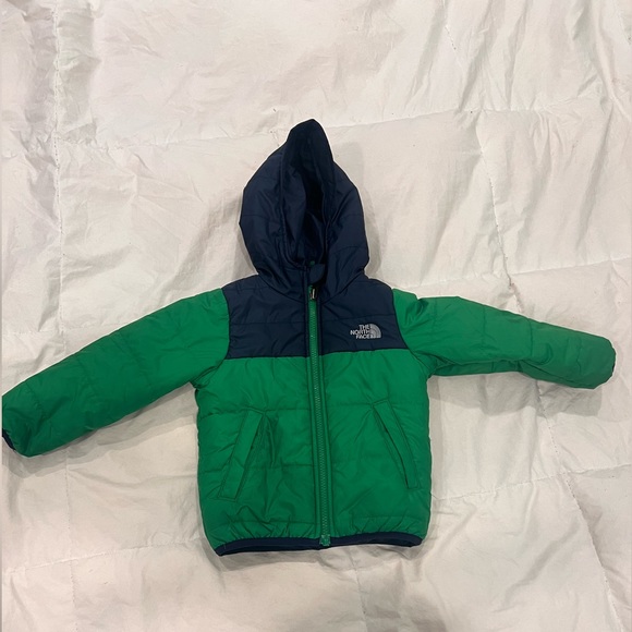 NORTHFACE | reversible puffer jacket size 2T - Picture 2 of 5